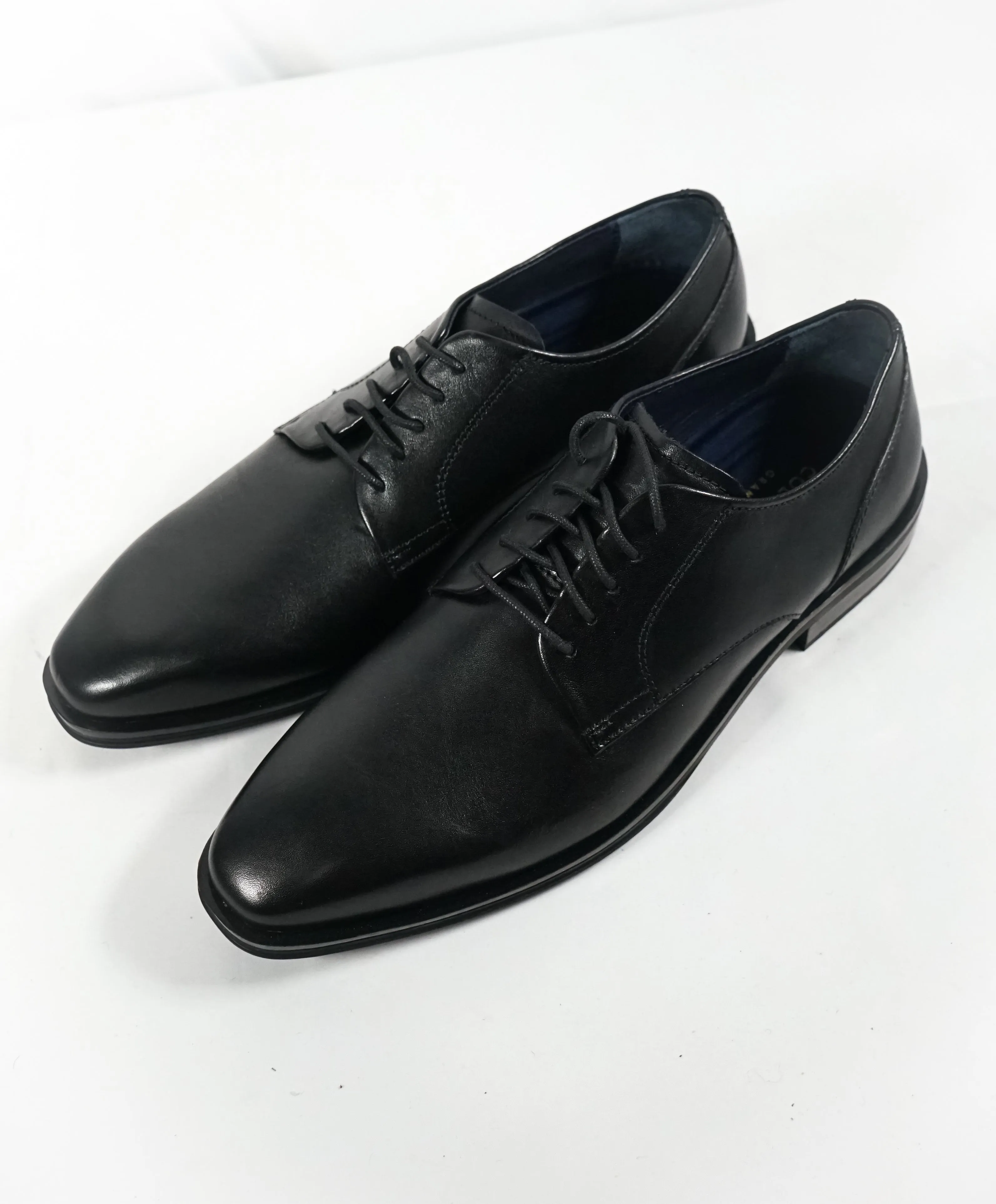 COLE HAAN - Air Grand OS Sleek Black Oxfords Padde Insole - 8.5