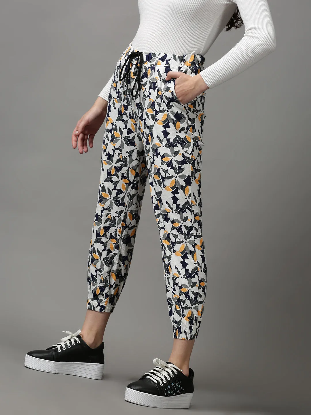 Women's Multi Printed Jogger